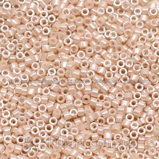 Бисер DB-1530-1 Miyuki Delica Beads 11/0 (персиковый)